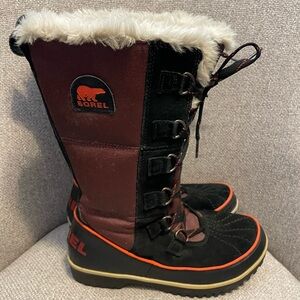 SOREL- Women's Tivoli High Il winter boots size 7